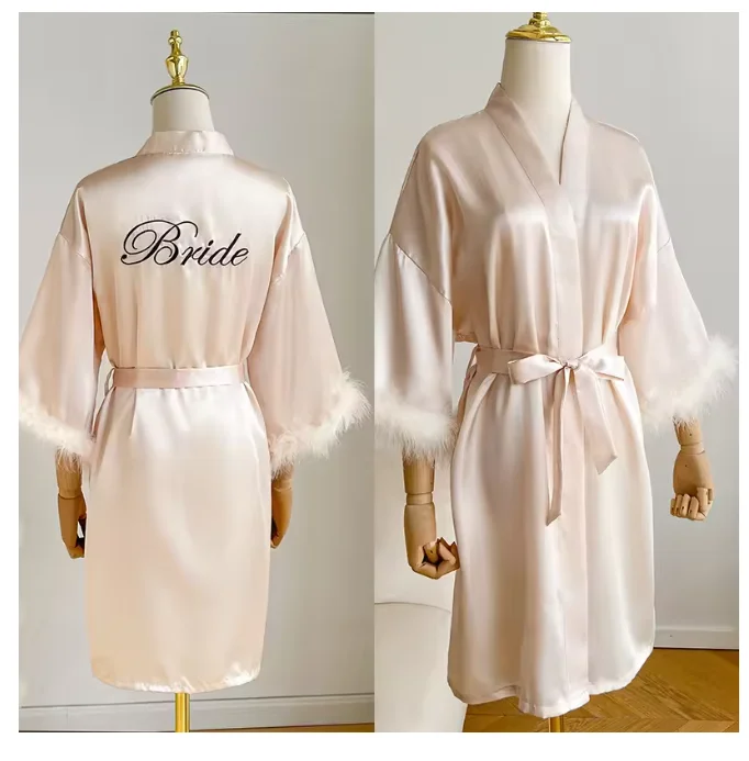 Witte Bruid Bruiloft Gewaad met Veren Vrouwen Satijnen Peignoir Sexy Bruidsmeisjes Kimono Toga Korte Badjas Bruids Intieme Lingerie