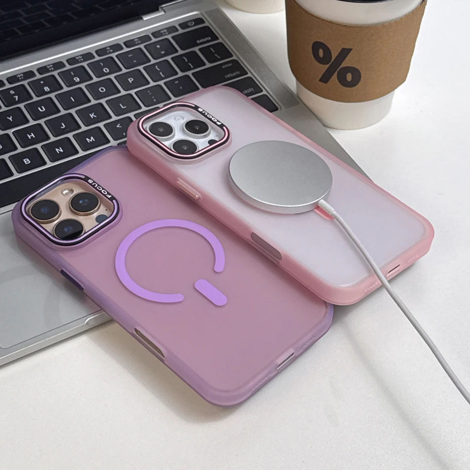 حافظة لهاتف Magsafe لهاتف آيفون 16 15 14 Pro Max Plus 13 12 11 حافظة شحن لاسلكي مغناطيسي غير لامع غطاء صلب مقاوم للصدمات