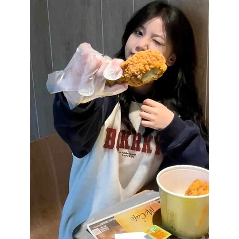 여성용 크롭 스웨트셔츠 탑스 레이디 스트레치 레귤러 플리스 안감 유로-아메리칸 패치워크 큰 주머니 고품질 코튼 재미있는 디자인