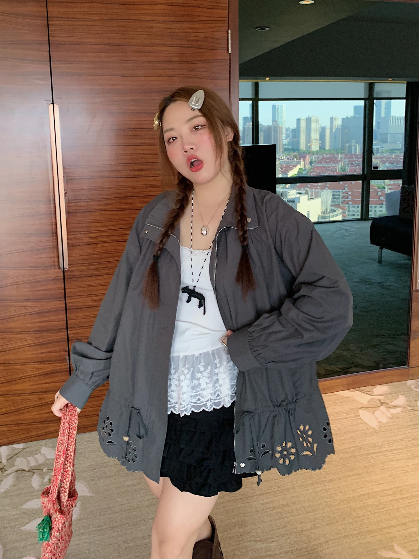 

Женская тонкая куртка Dazi с вырезами, красивая, больших размеров, повседневная, из смесового хлопка, короткое пальто для ранней осени 2025 года