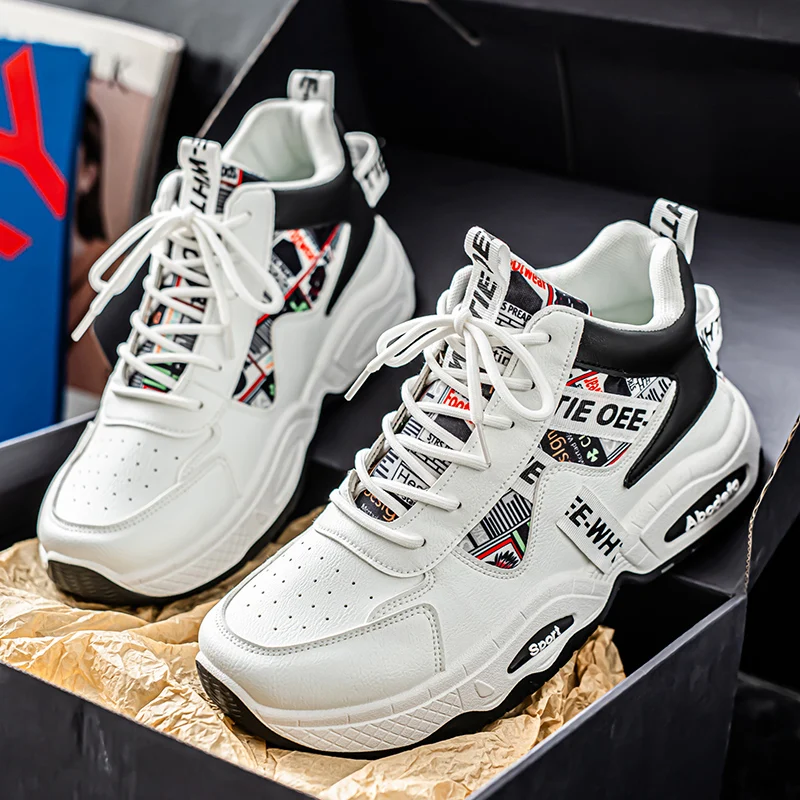 2026 Luxury Men's Vulcanized Shoes Autumn Casual Sneaker for Men Outdoor Running Platform Designer Skateboard Tenis Masculino