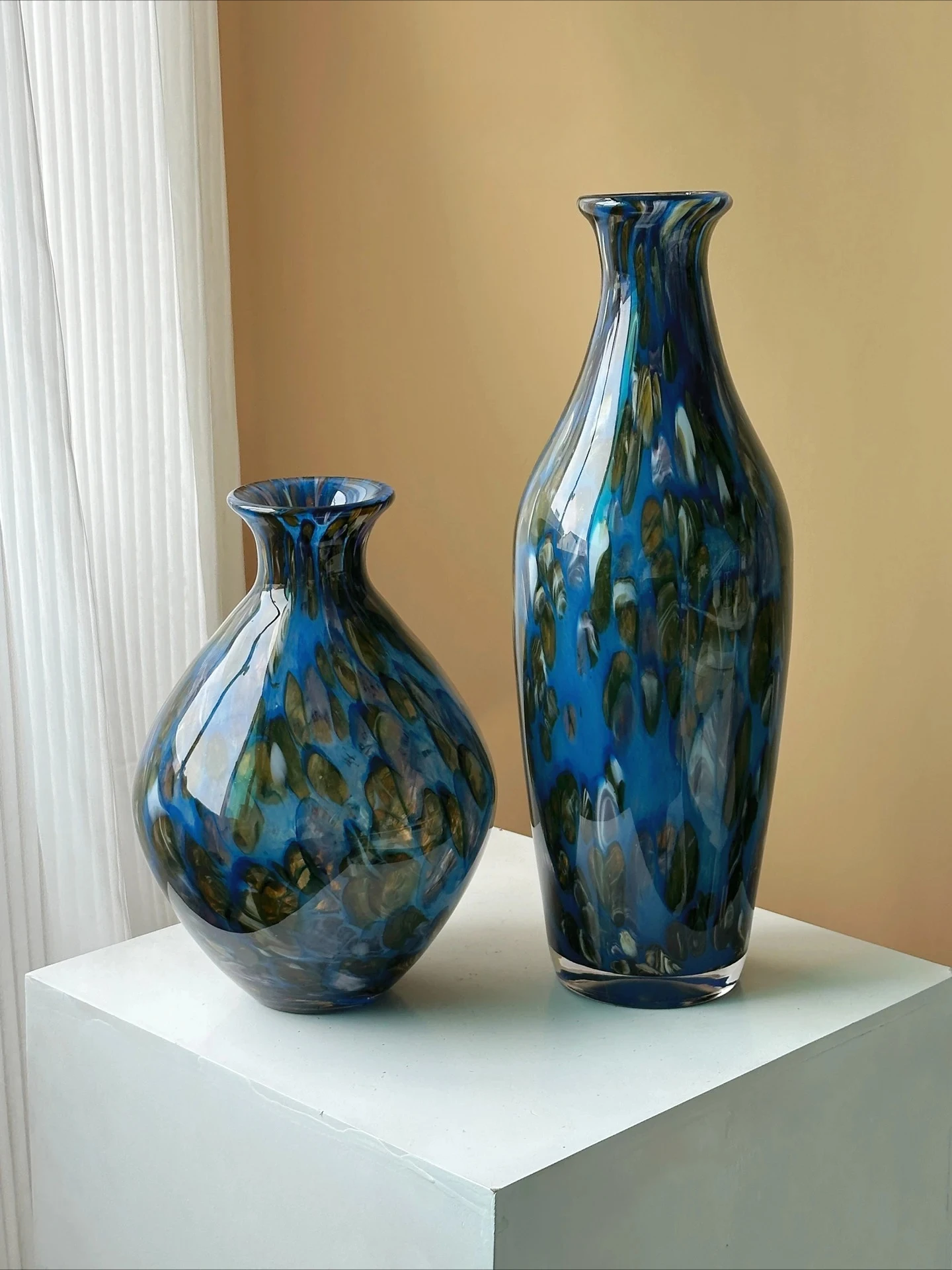 modern blue living room entrance coffee table dining table light luxury glazed vase ornament flower ware fairy garden