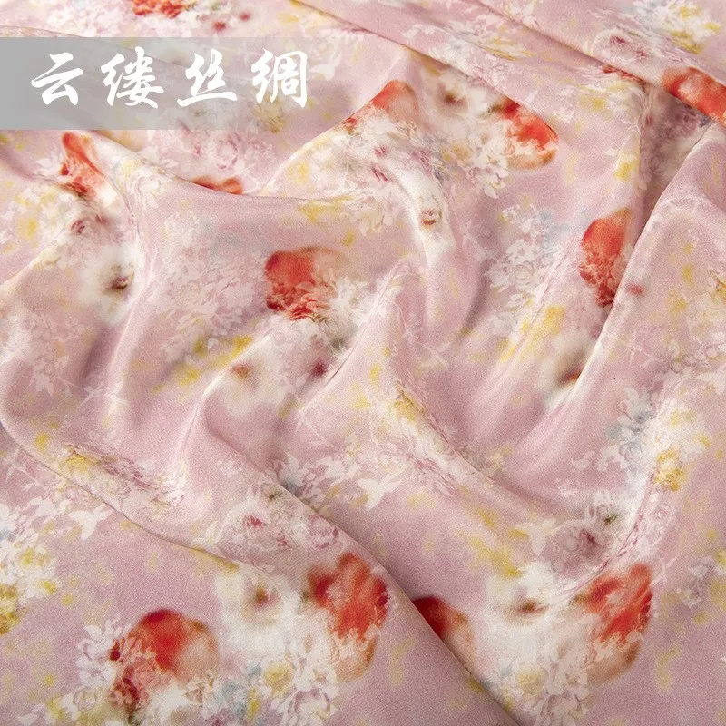 

Silk double crepe pink floral print is suitable for spring and Summer cheongsam dresses halter