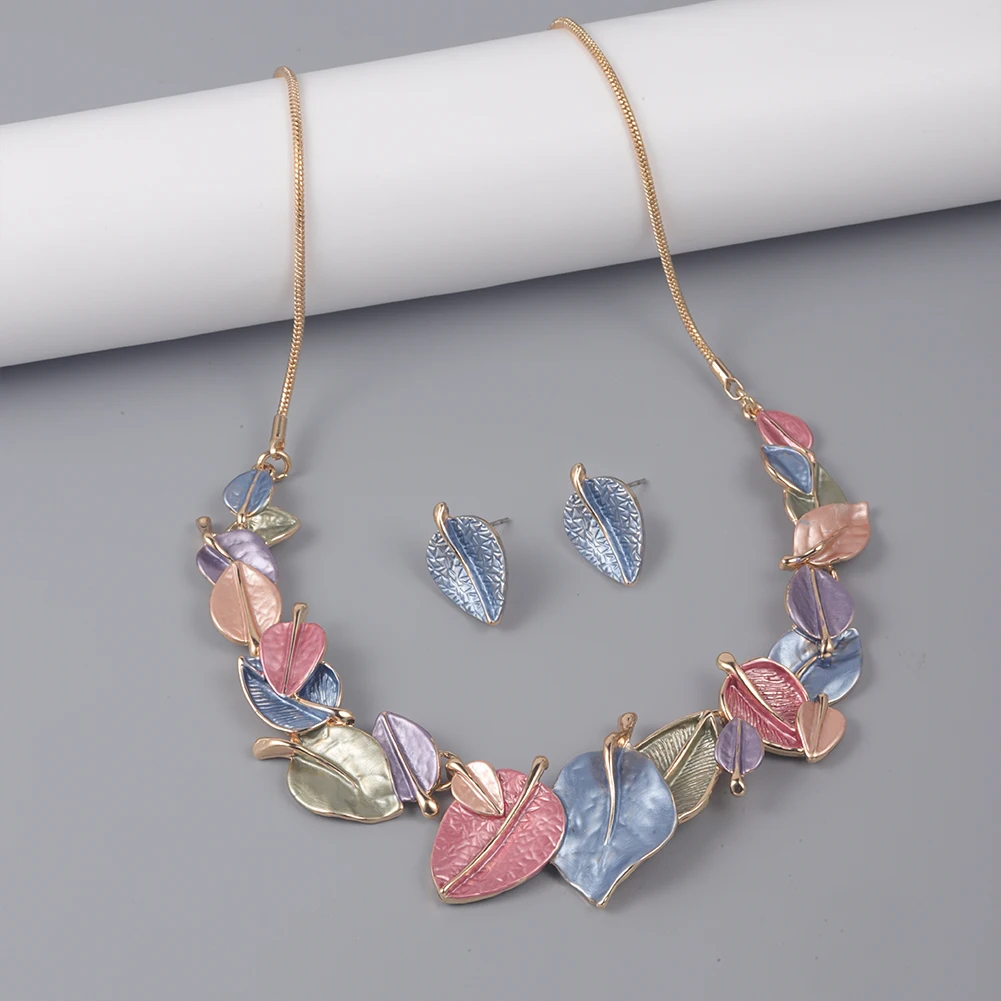 Cring Coco 2024 Enamel Leaf Choker Trendy Accessories Chains New Designer Luxury Fashion Pendant Jewelry Necklace for Women