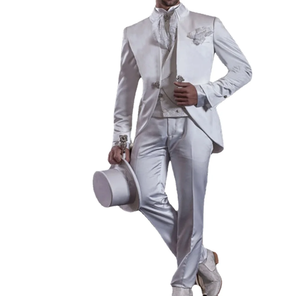 Luxury Tuxedo Men Suits White 3 Piece Jacket Pants Vest Elegant Wedding Outfits Set High Quality Groom Clothing Formal Party