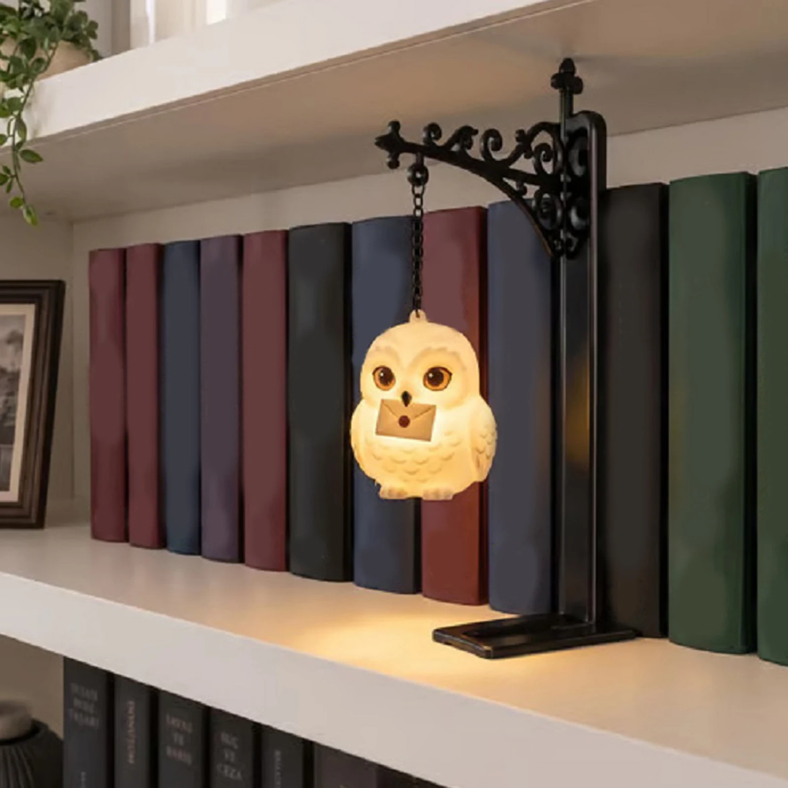 Bookend Lamp Owl Iron Metal Shelf Light Organizer Vintage Decor Figurine for Home Library Reading Room Office Bookshelf Gift