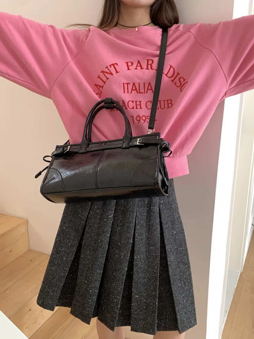 Black Casual All-match Handbags 2024 Summer Design Niche Chic Crossbody Bags Portable Messenger Bag