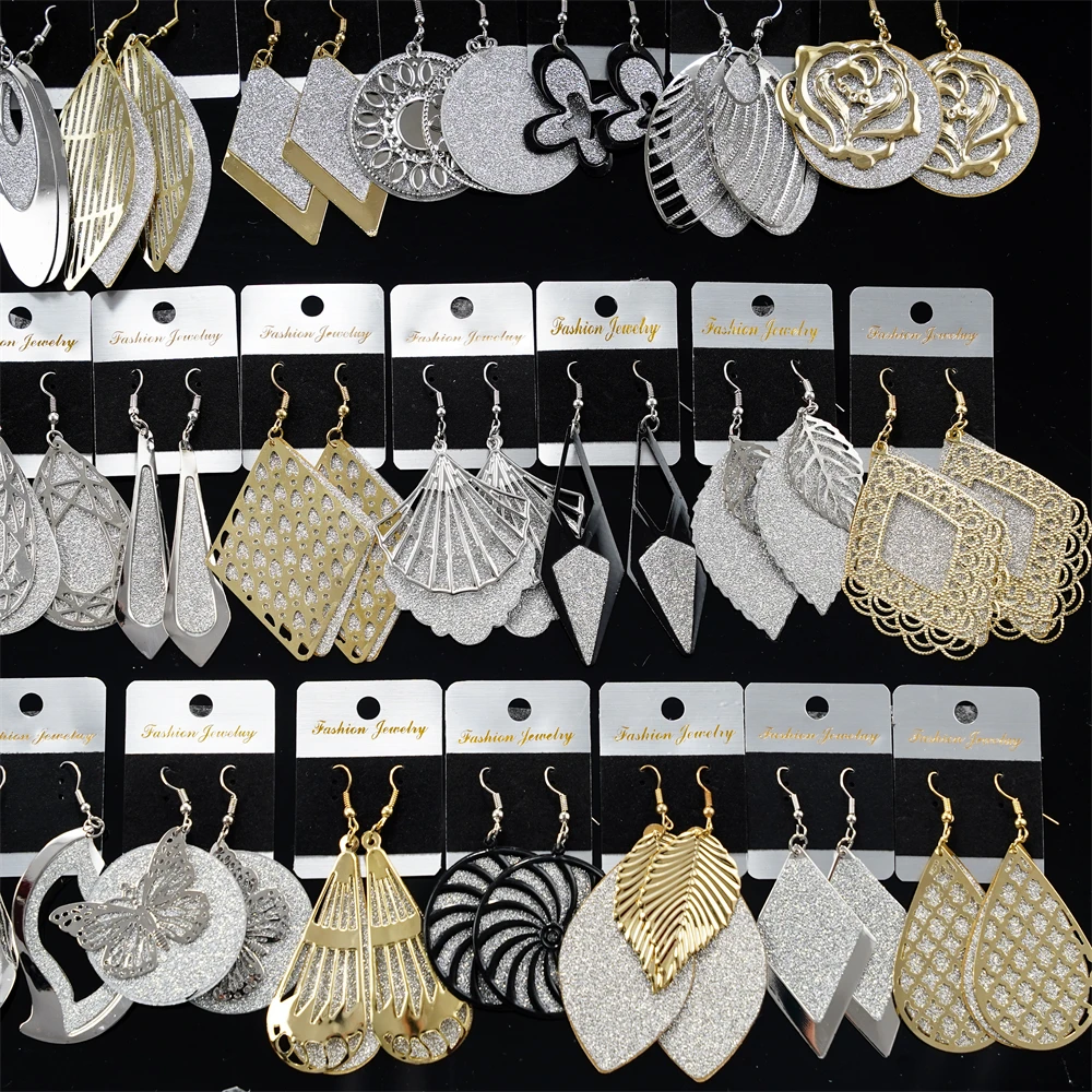 10/20/30/50Pairs/Lot Retro Trend Bohemian Frosting Carved Hollow Earrings For Women Mix Style Jewelry Party Gifts Wholesale