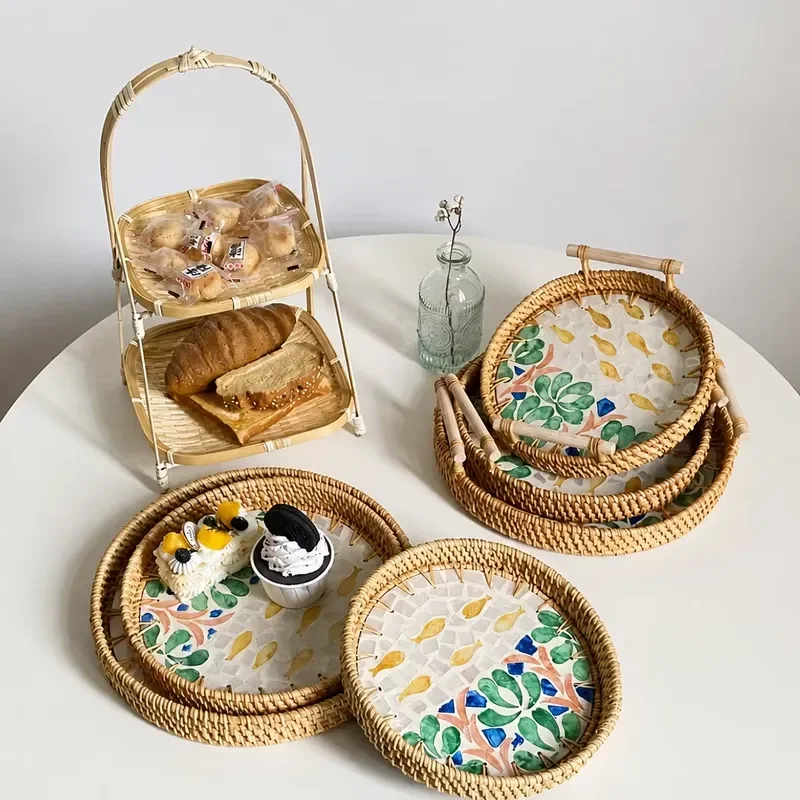Nordic Style Handmade Undersea World Small Round Mosaic Woven Fish Pattern Wedding Gift Decorative Serving Rattan Tray