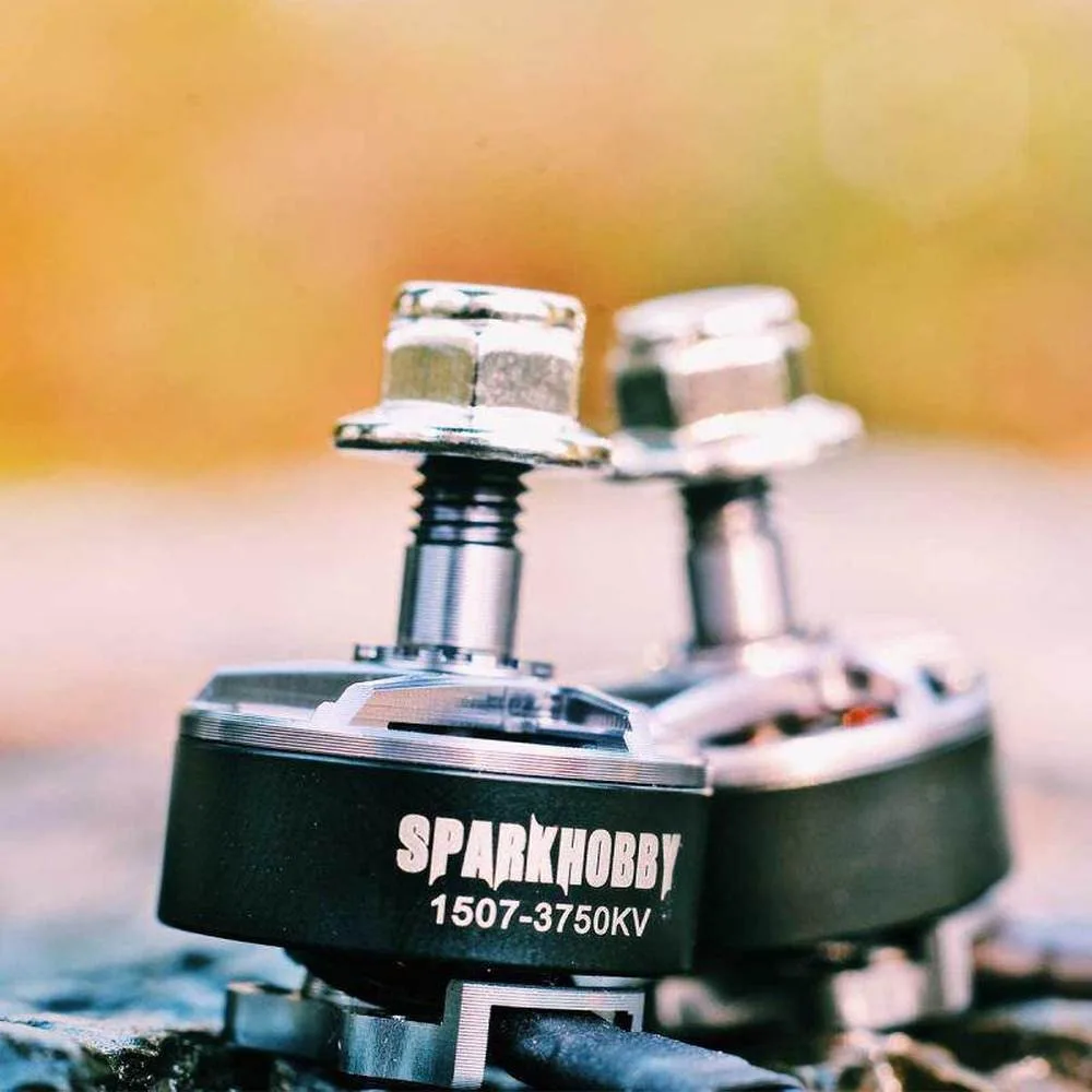 1507 2700KV 3750KV Brushless Motor 3-6S LiPo for 3 Inch Ducted Tiny Quadcopter Drone with 100mm Wire Racing Brushless Motor