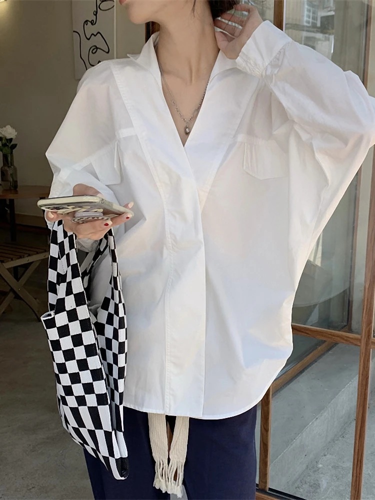 

Стильная повседневная женская блузка с V-образным вырезом и рукавами «летучая мышь», весенняя, модный дизайн, свободный крой, длинный рукав, корейский стиль