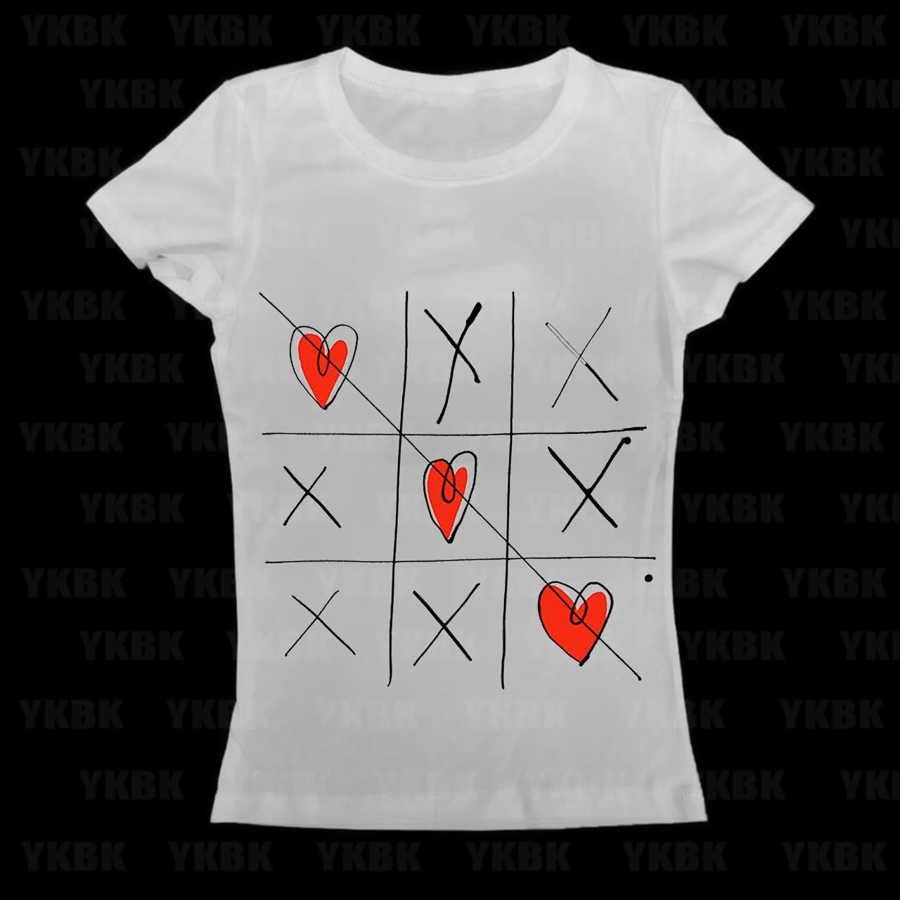 Tic Tac Toe Red Heart Print Women T-shirt Hand Drawn XOXO Noughts And Crosses Game Graphic Short Sleeve O-neck Romantic Valentin