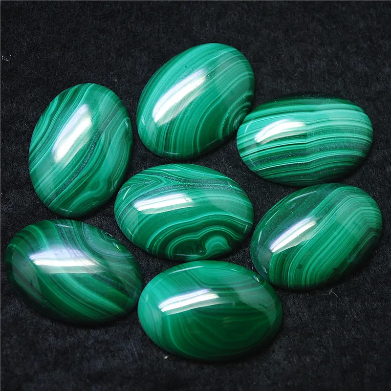 

1PCS Nature Malachite Stone Cabochons Oval Shape 18X25MM No Hole 100 Percents Geniues Material Top Quality Best Sellings