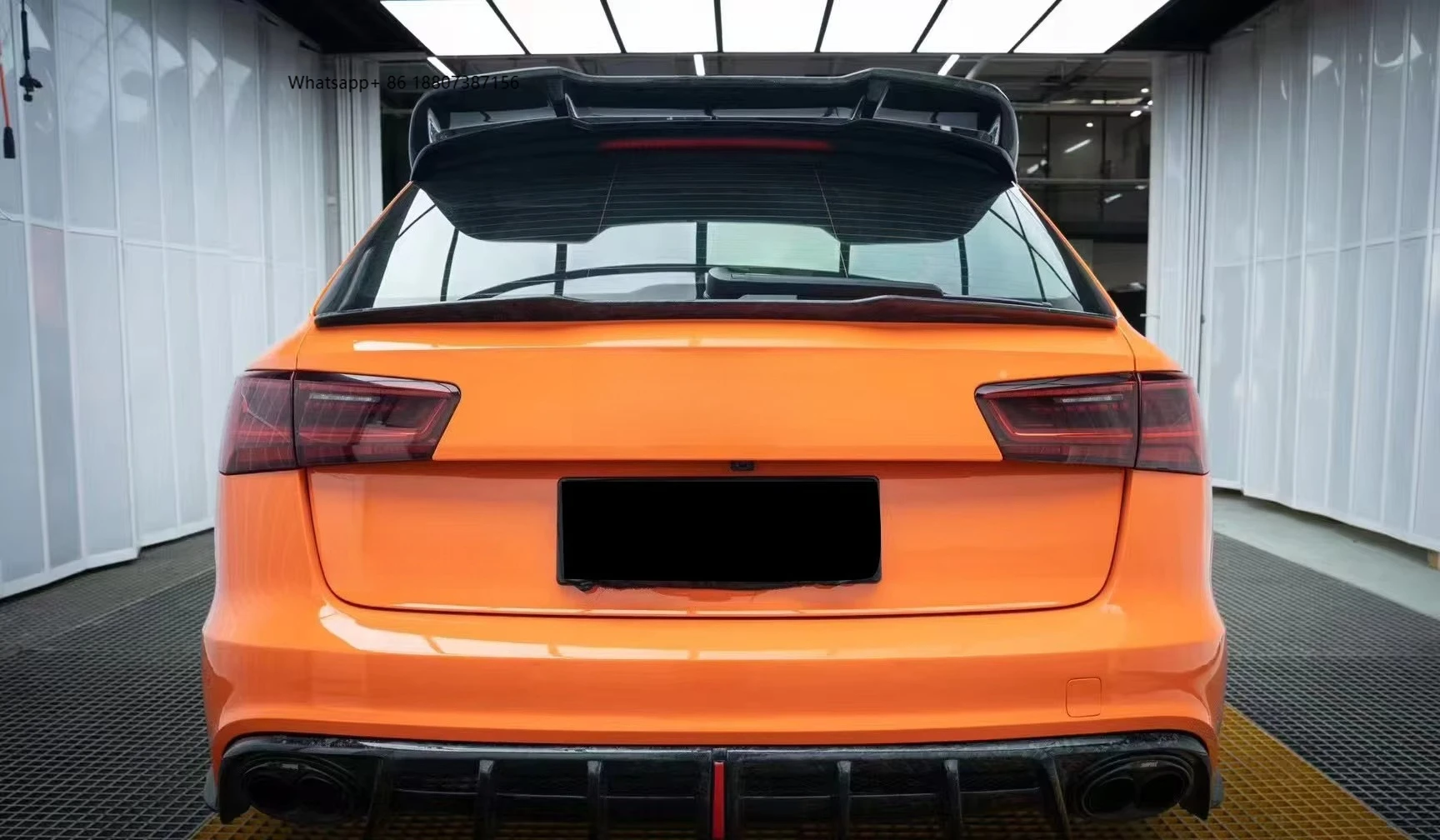 

For New forAudi RS6 C7 C7.5 Carbon Fiber Rear Lip Bumper with Exhaust Cut-Outs