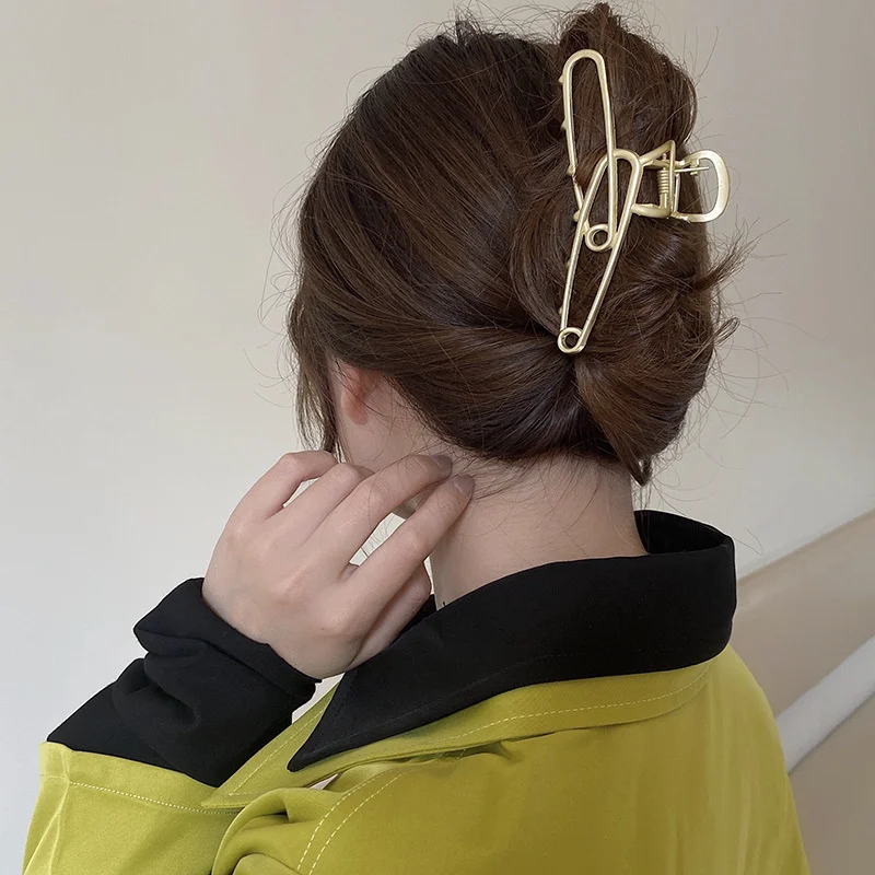Fashion Personality Elegant Hollow Geometric Metal Hair Claw Pin Vintage Hair Clip Headband Hairpin Hair Crab Hair Accessories