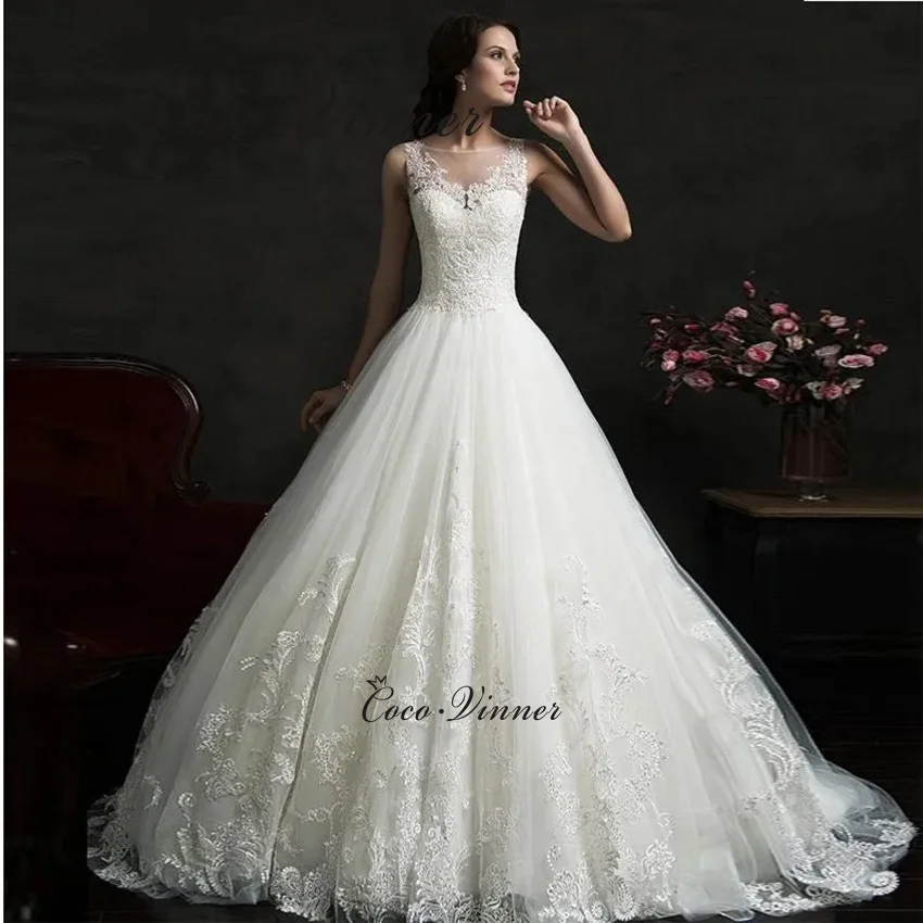

Customized Sleeveless Ball Gown Wedding Dresses For Women 2025 New Button Back Lace Appliques Civil Wedding Dress Brides W1348