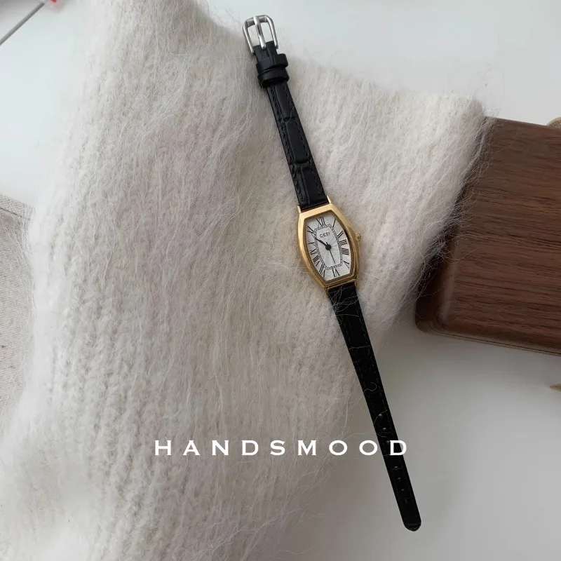 Fashion Women Watch Small 2024 Simple Retro Leather Watch For Women Casual Vintage QuartzBrown Clock Wristwatches For Ladies