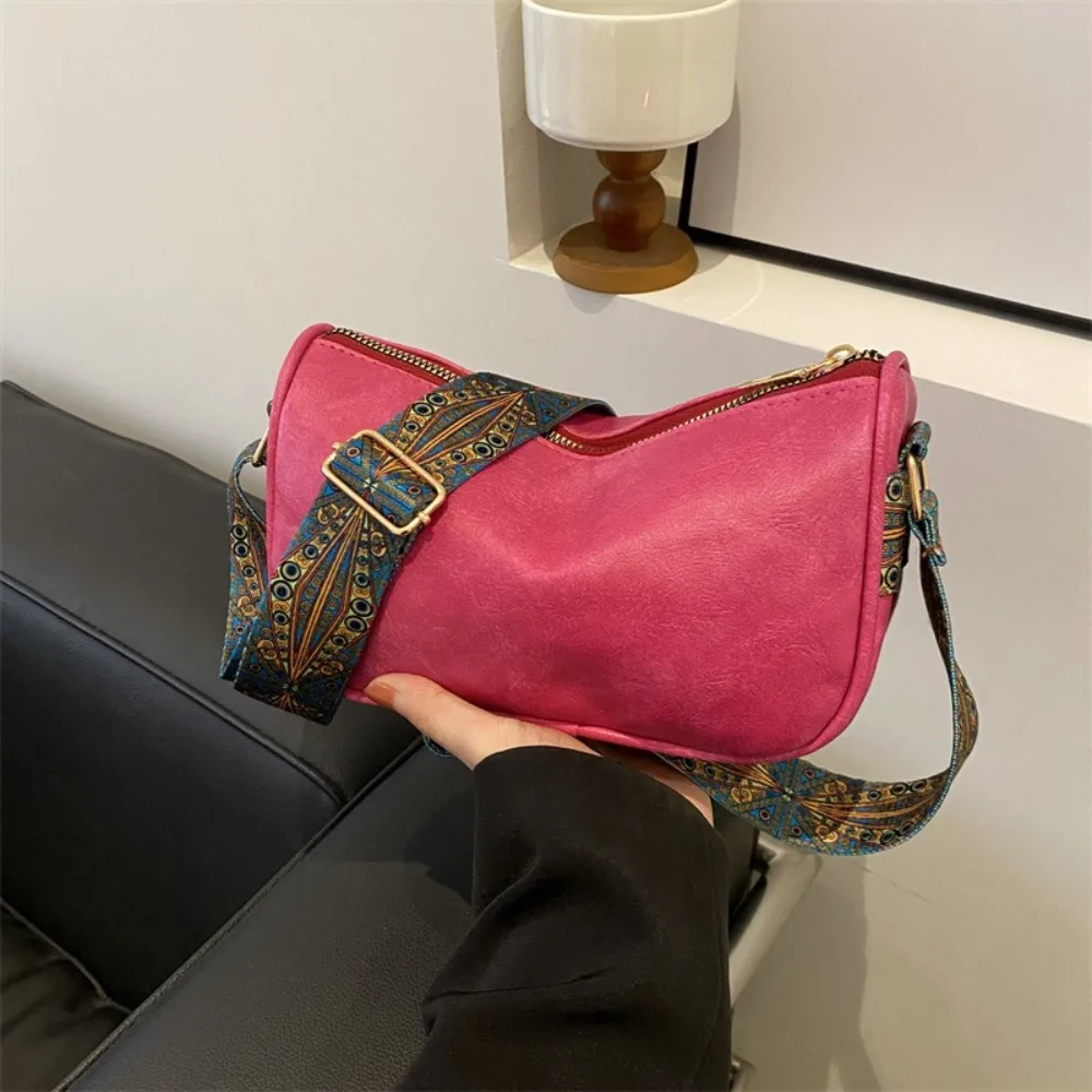 

Fashion Solid Color Pillow Crossbody Bag PU Korean Style Leather Dumpling Bag Large Capacity Wide Strap Women Shoulder Bag Daily