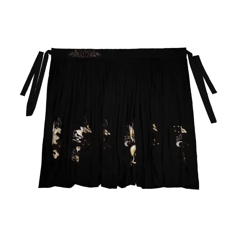 Variant: black skirt