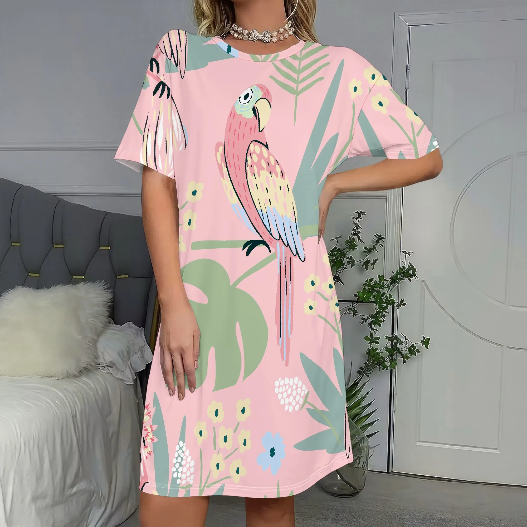 

Parrot Print, Summer Dress, Tropical Bird Pattern, Pink T-Shirt Dress, Beach Vacation Wear, S-2XL