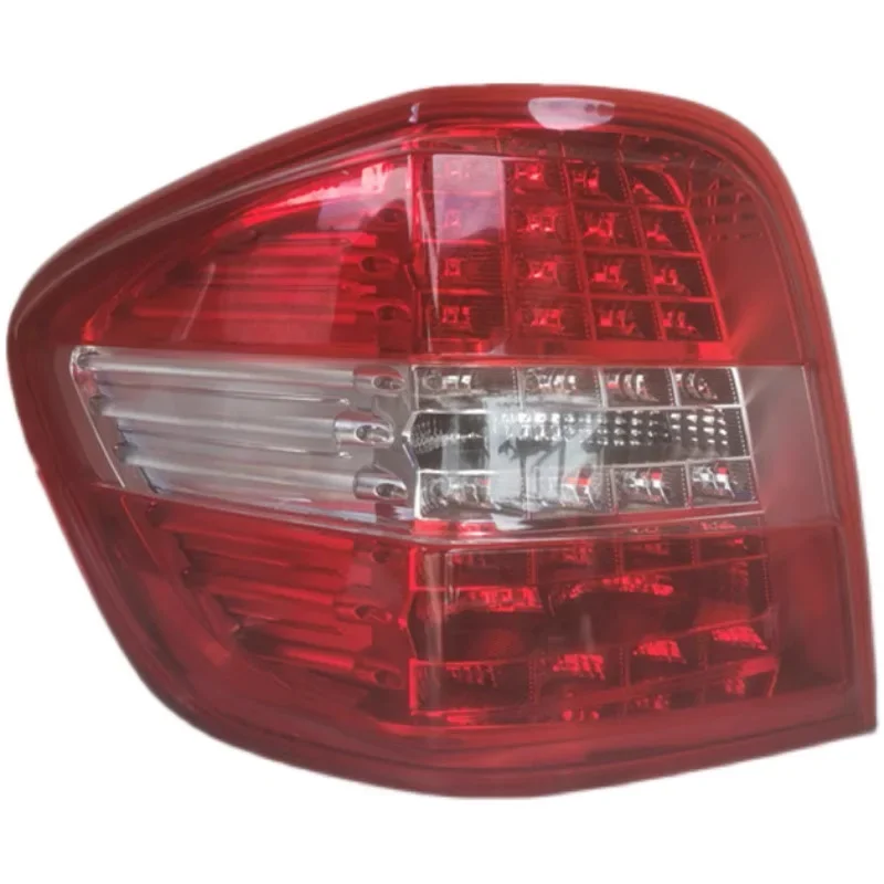 For Benz W164 ML300 ML320 ML350 ML400 ML500 Car Accessories 2006 07 08 09 10 2011 Tail Light Assembly brake light Rear lamp 1PCS