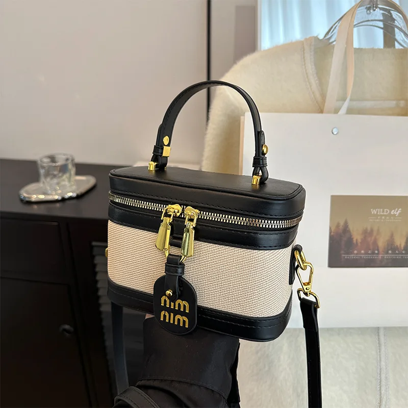 حقيبة يد هندسية 2025 SS، مقبض علوي قابل للتحويل متعدد الاتجاهات ومحفظة كروس للنساء، حقيبة حمل متعددة الاستخدامات ليلاً ونهارًا #2