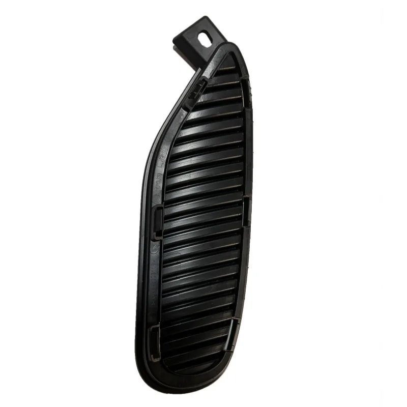 1PCS Front Bumper Air Curtain Decoration Panel for BYD SONGPLUS DM-i Front Bumper Grille SA3HA-2803118 SA3HA-2803119