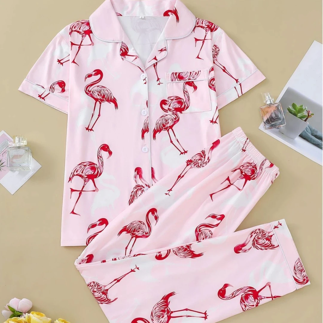 بيجامة على شكل حيوان وردي مع طية صدر السترة مطبوعة على شكل طائر الفلامنغو بأكمام قصيرة وبنطلون طويل ملابس للاستلقاء مجموعة ملابس منزلية هدايا للنساء #1