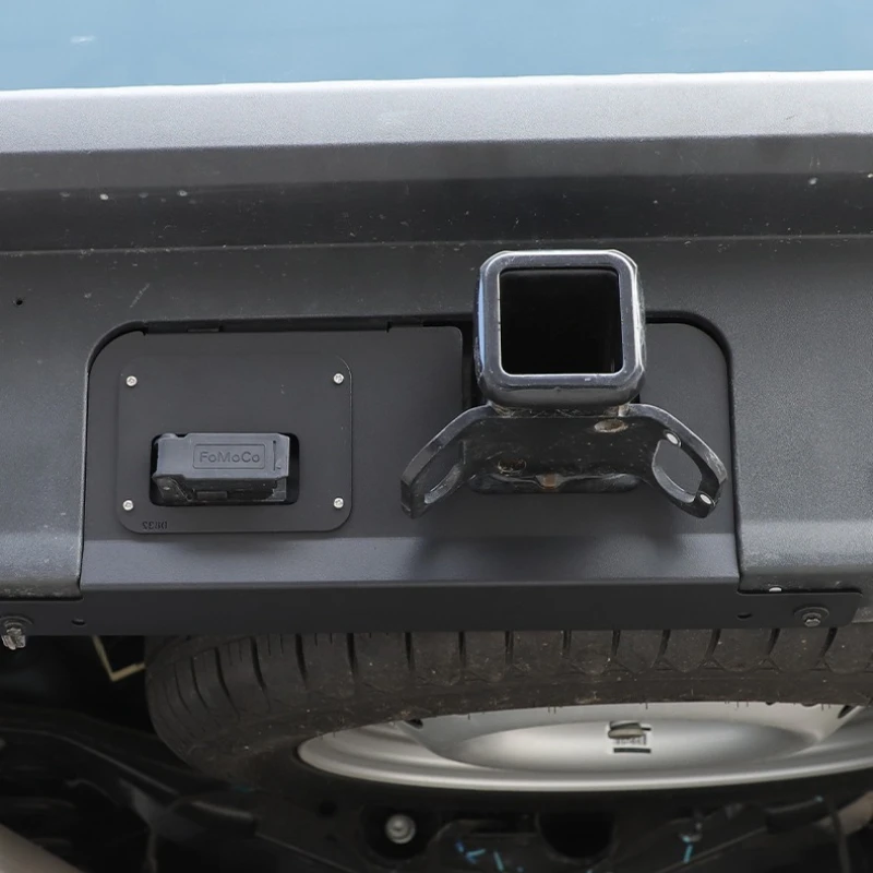 

Suetlcoity For Ford Maverick 2022-2025 Aluminum Alloy Black Rear Bumper Cover Plate Trailer Side Dust Cover Car Accessories