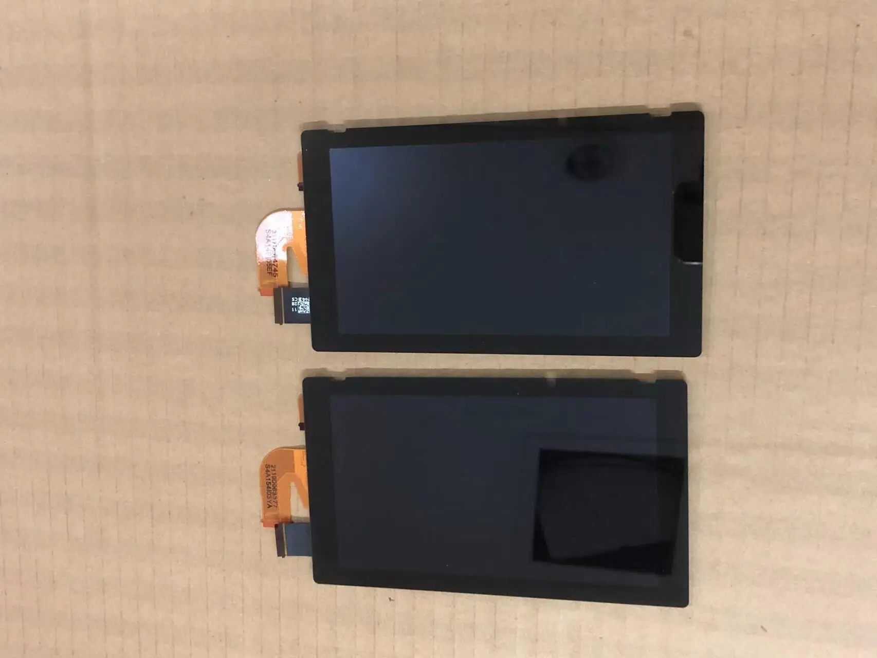 ההחלפה של מסך LCD ומסך מגע ל-Nintendo Switch V2 – חוות דעת מדויקת ומעודנת