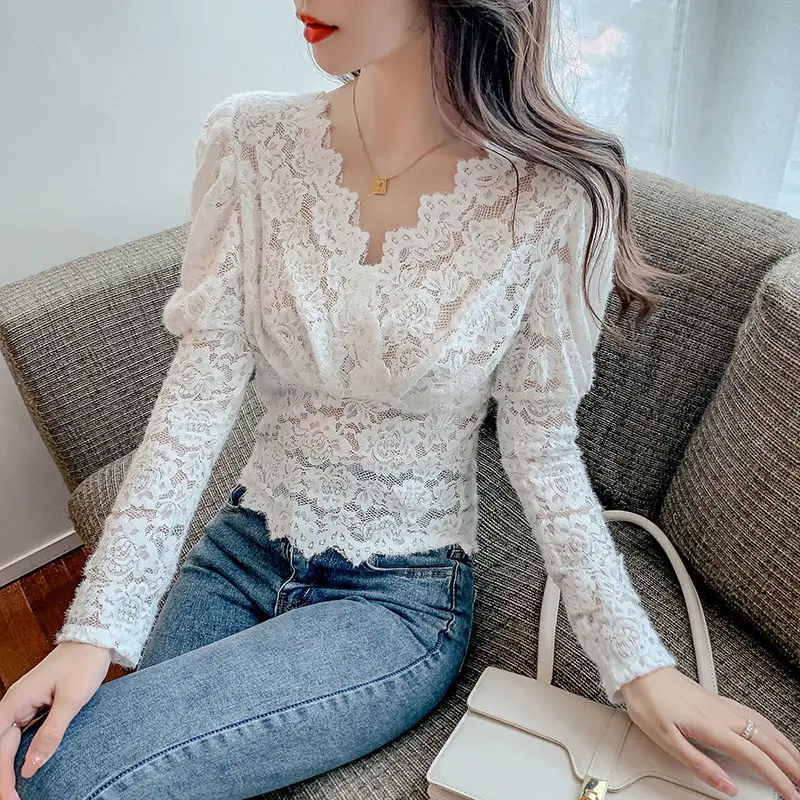 Elegant V-Neck Oversized Lace Hollow Out Puff Sleeve Blouse Summer and Autumn Sexy Tops Loose Women\'s Clothing Commute Shirt