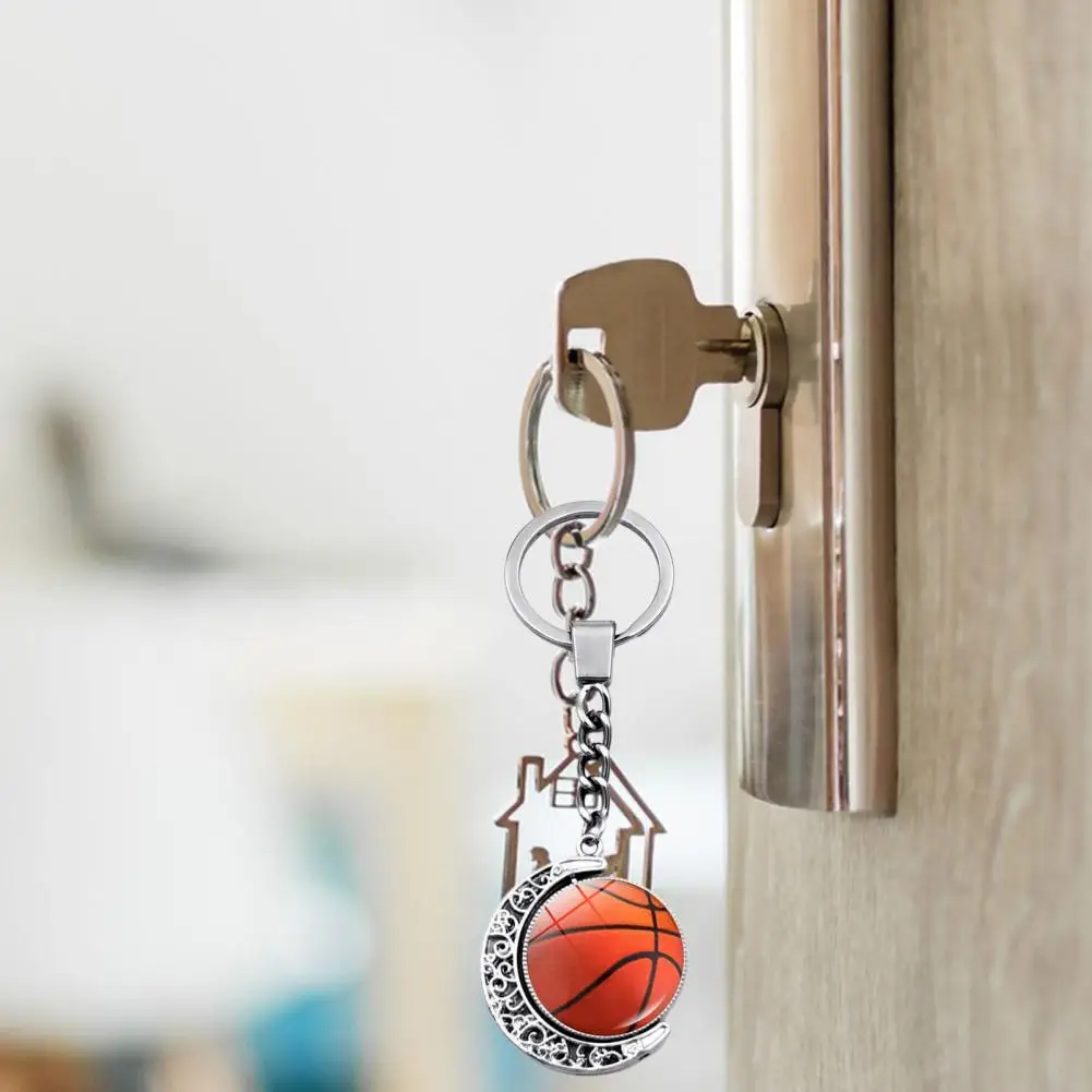 Oxidation-resistant Key Chain Pendant Exquisite Craftsmanship Sports Ball Key Chain Pendant Anti-oxidation Anti-rust for Rugby