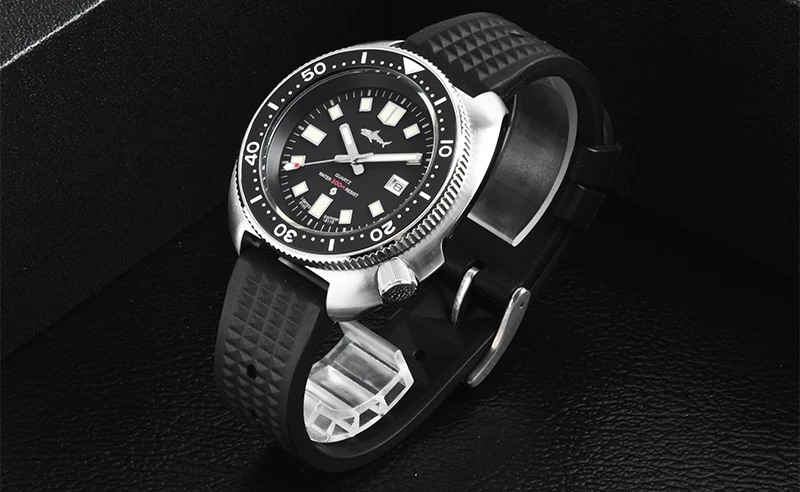 HEIMDALLR Retro Herren-Taucheruhr Stahl/Gummiarmband 20Bar Wasserdicht C3 Leuchtende Keramik-Lünette Saphirglas 2115 Quarz-Uhrwerk – Detail 8