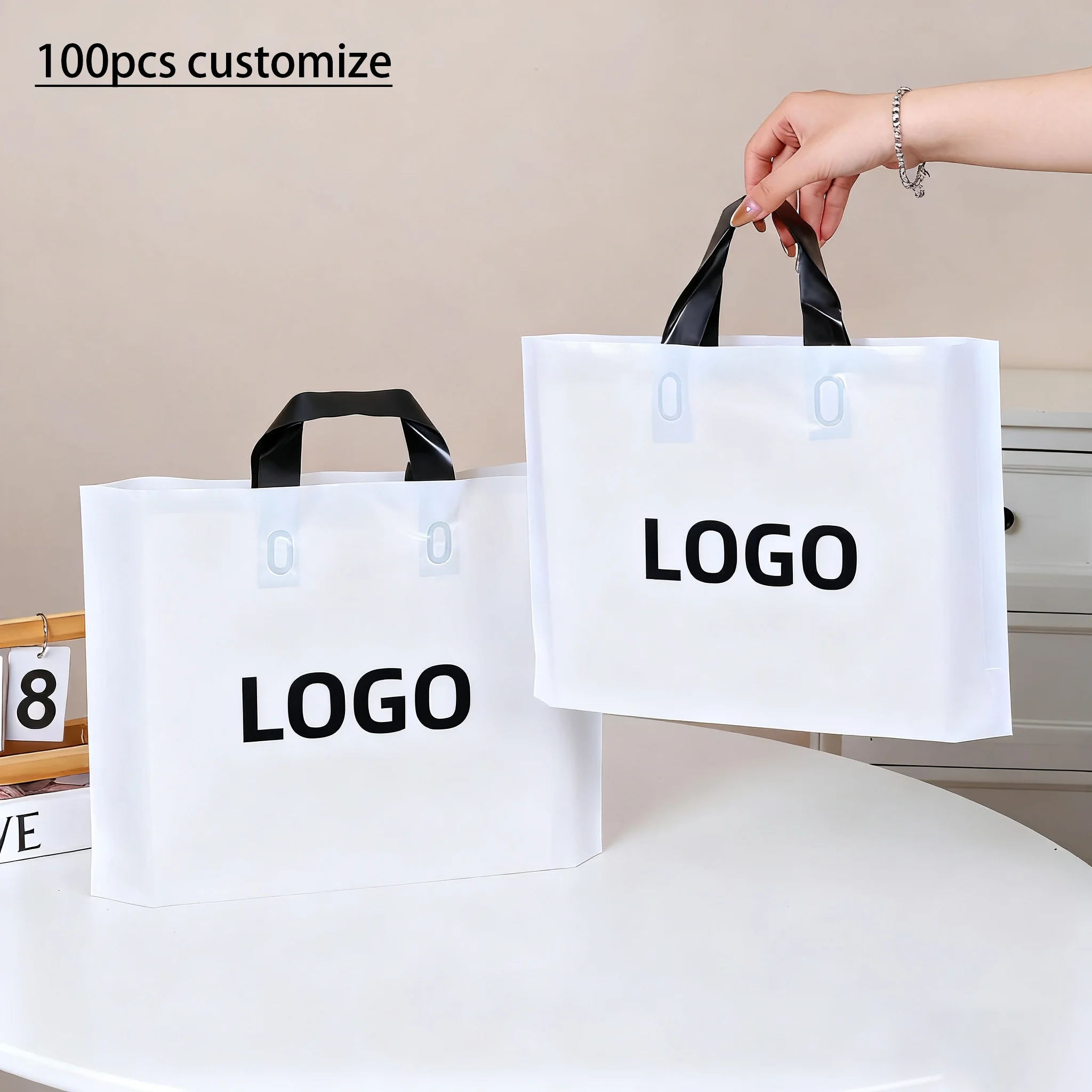 

100Pcs/lot Custom Logo Colorful Shopping Bags With Handle Plastic Gift Bag Print One Color Logo On Both Side Free Desgin Print