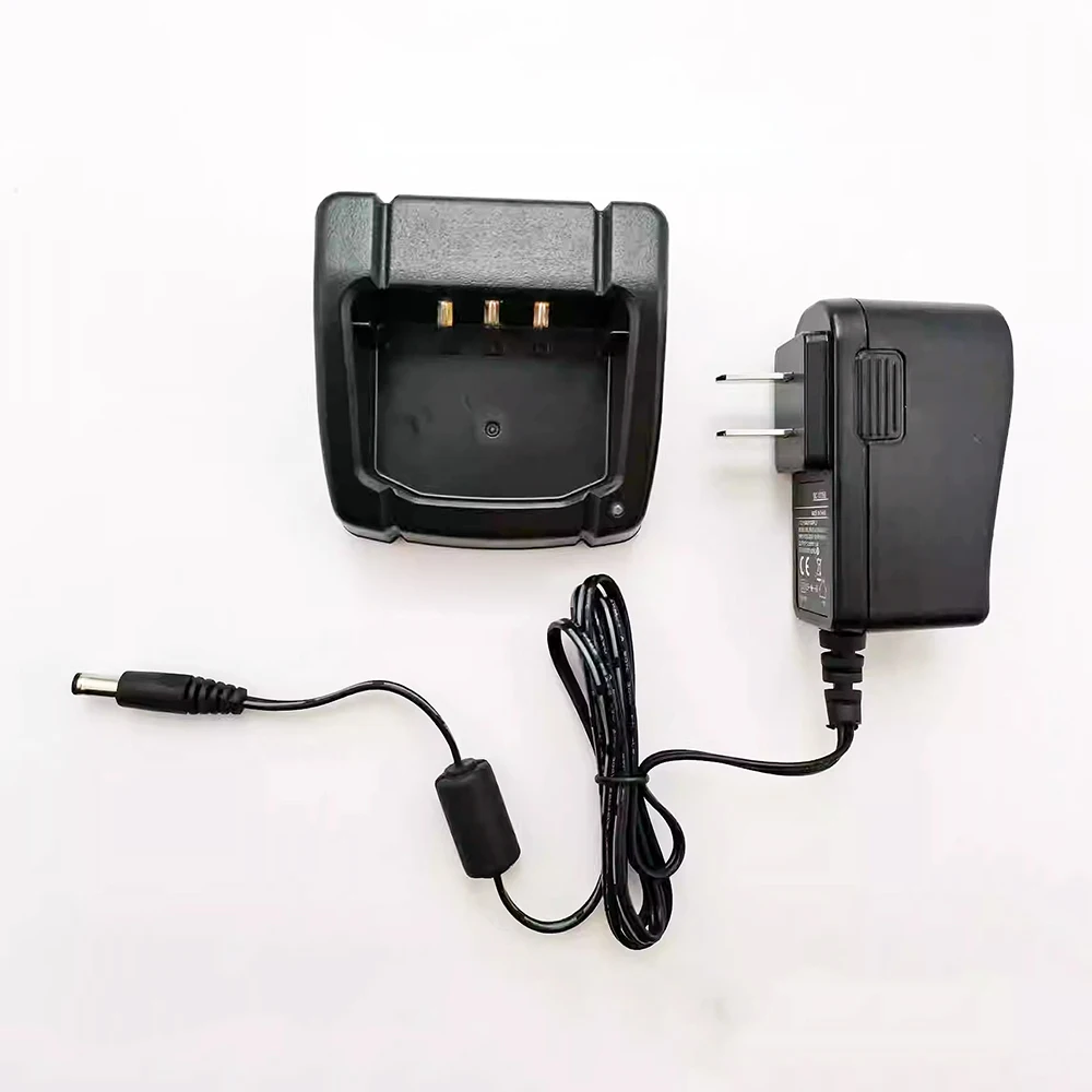 SBH-22 Desktop Charger For Yaesu Walkie Talkie FT-4XR FT-25R FT-65R FT25 FT65 Two Way Radios SBR-25LI SBR-26LI Battery Charging