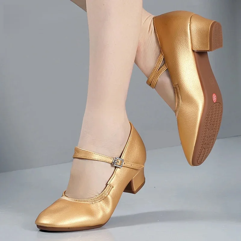 

Indoor Closed Toe Salsa Shoes New Arrival Women's Ballroom Party Modern Dance Shoes Satin/PU Waltz Tango Dancing Heels