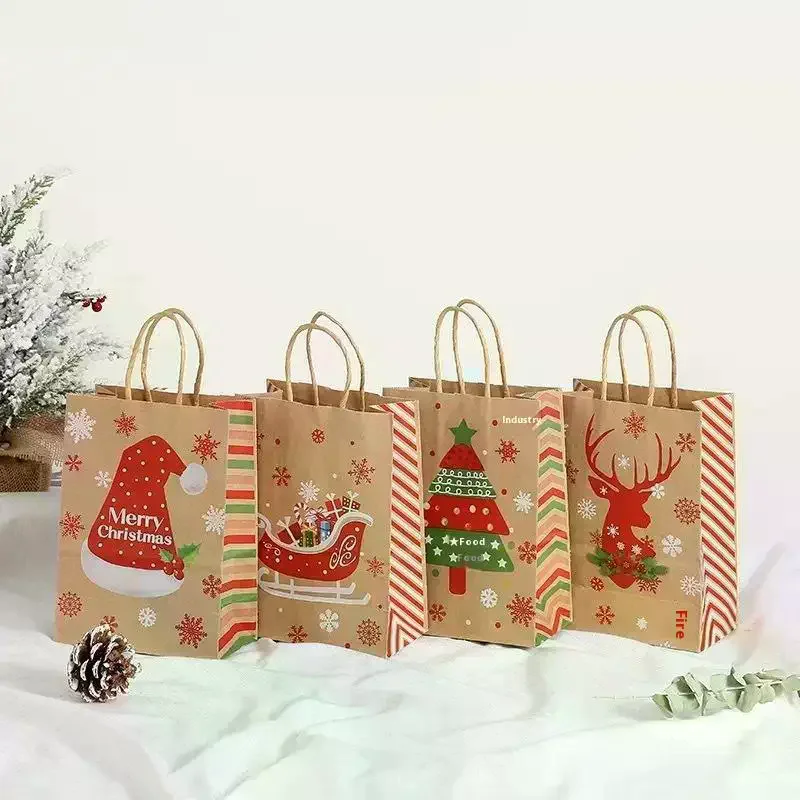 4-pack kleine kerstcadeauzakjes, rode kerstboom, kerstmuts, draagbare kraftpapieren zakken, geschenkverpakkingen voor feestbakkerijwinkel