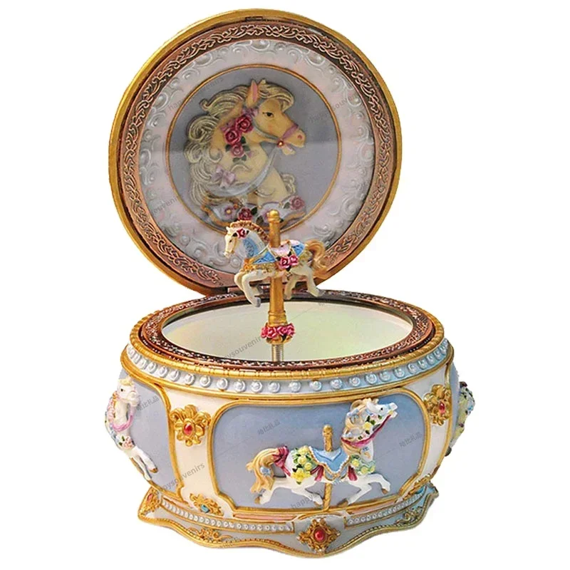 

Карусель в европейском стиле, которые стоит сбора музыкальной шкатулки, карусель, лошадь, музыкальная шкатулка