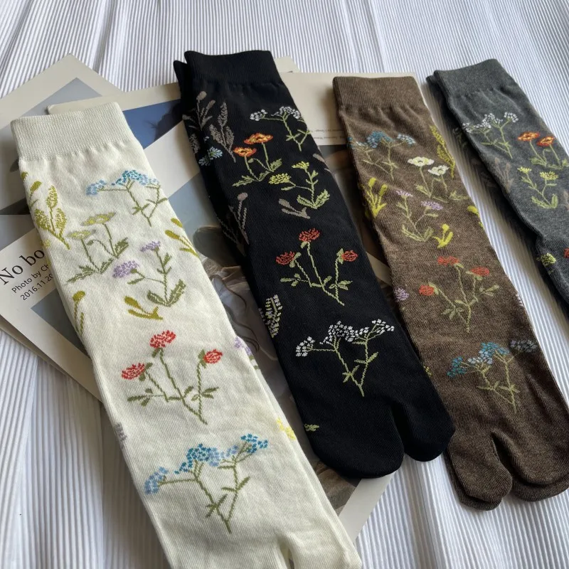 Elegant Retro Cute Combed Cotton Split Toe Woman Socks Plant Floral Patterns Soft Two-Toed Japanese Harajuku Women\'s Tabi Sox