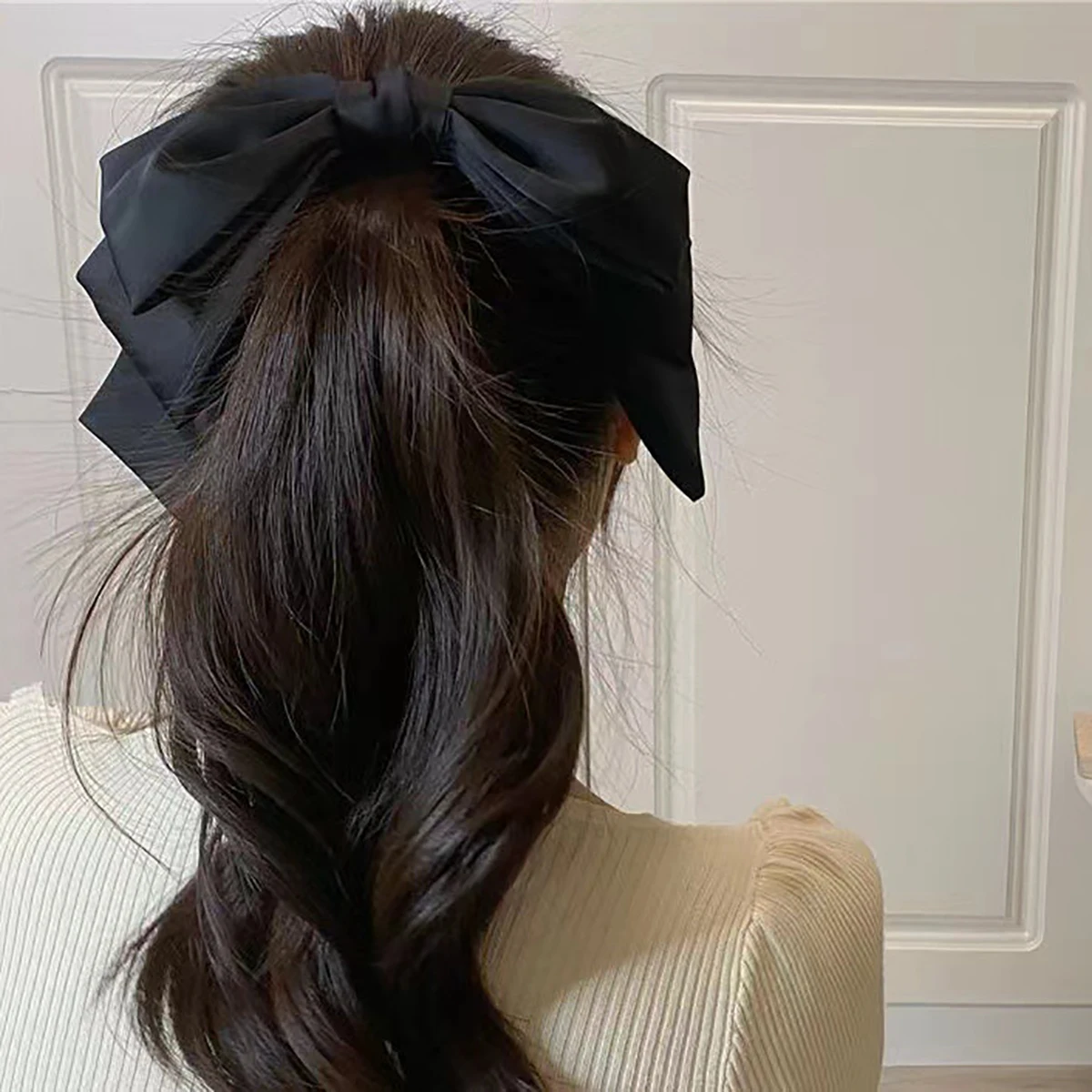 Große Satin-Haarschleifen Elegante Einfarbige Haarspangen für Damen und Mädchen Frisuren – Detail 5