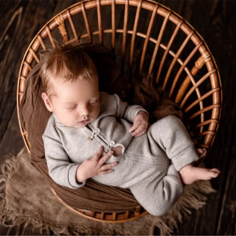 Newborn Photography Props Handmade Vintage Sleeping Bed Cradle Chair Wooden Baby Bed Baby Crib Studio Posing Sofa accessories