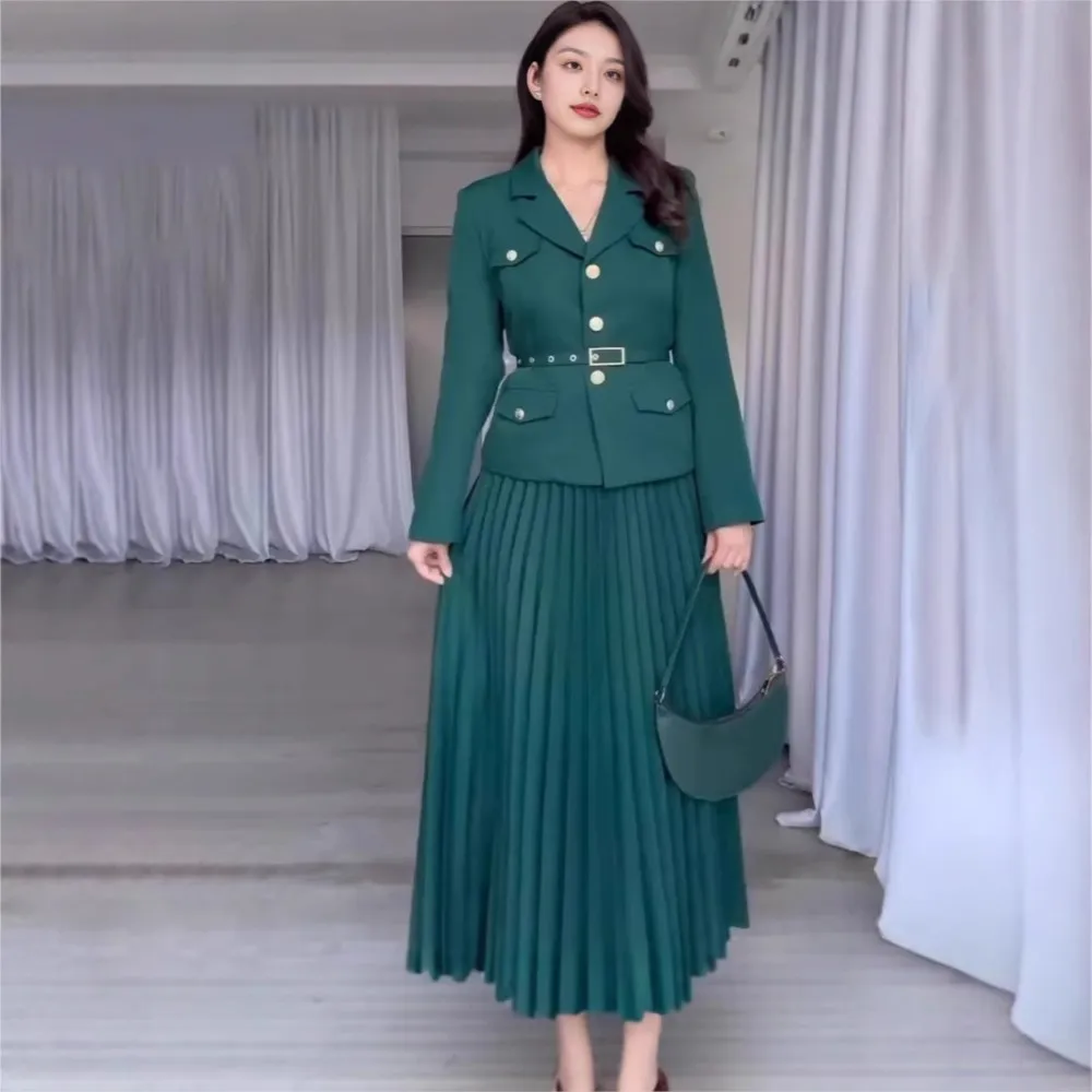 

Элегантный женский пиджак + плиссированная юбка, комплект из 2 предметов, весна-осень, новый стиль, модный топ на пуговицах, свободная юбка, женский комплект 2025