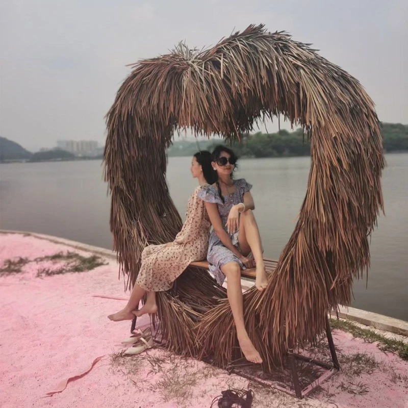 Outdoor scenic spot Internet celebrity clock in swing rattan card seat love bird's nest rain and sun protection rattan