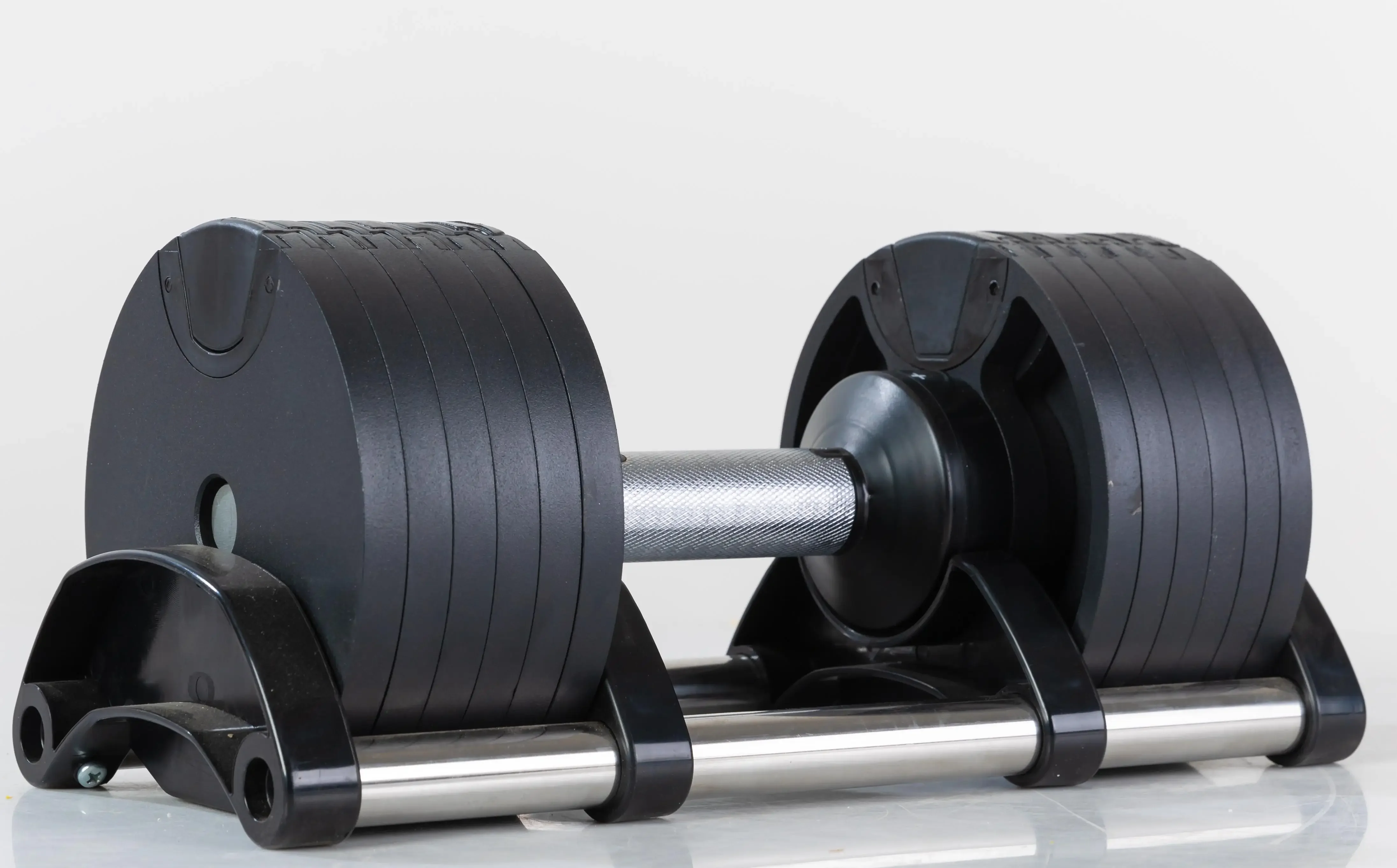 

Adjustable Electroplated Dumbbell with Ductile Iron Weights for Bodybuilding and Arm Workout for Strength Training Hot Pick 20kg