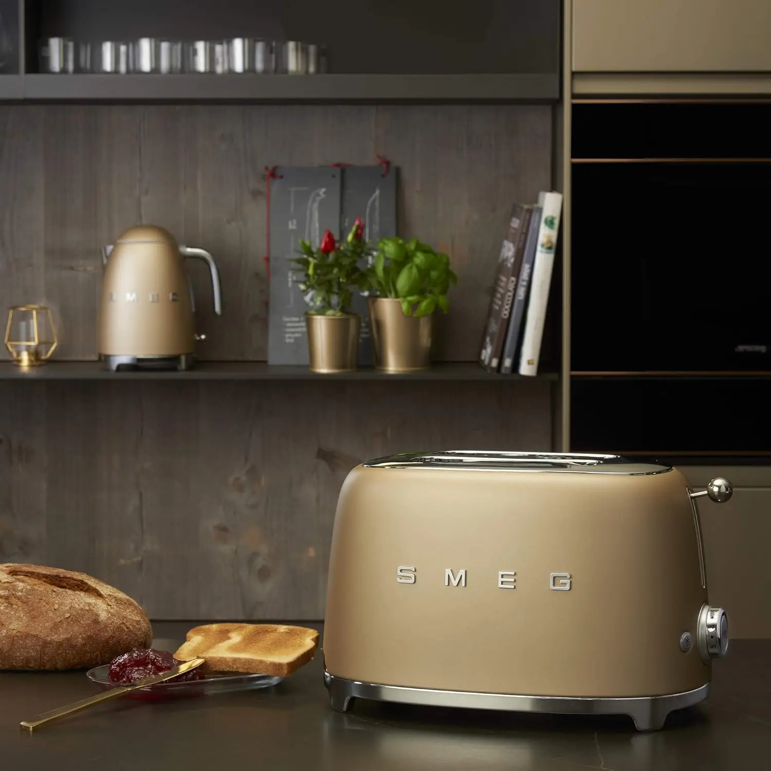 Slice Toaster with 6 Presets and Defrost Function and Removable Crumb Tray TSF01CHMUS, Matte Champagne