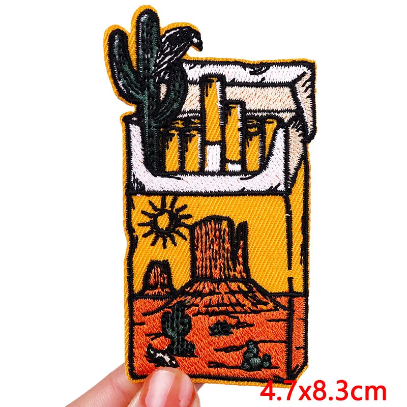 New Mountain Camping Embroidery Patch Jackets Sew DIY Cartoon/Animal Patch Iron On Patches For Clothing thermoadhesive Patches