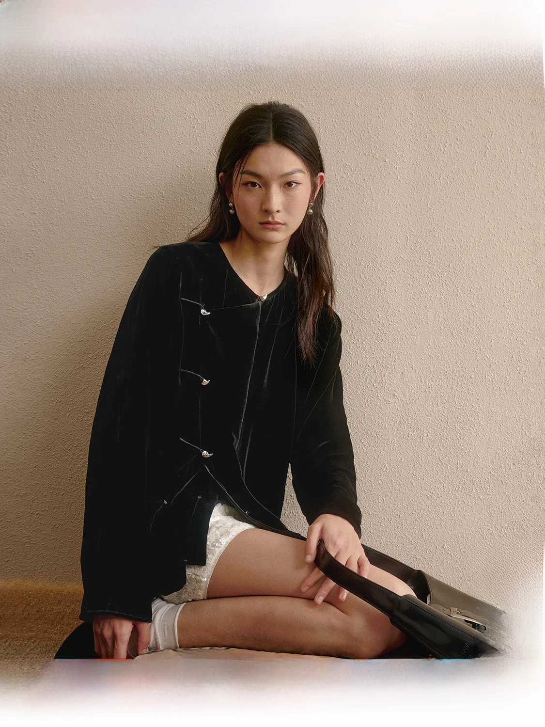 

Женская премиальная модная осенняя блузка ZhiZhi из традиционного китайского бархата свободного кроя с длинными рукавами, на пуговицах, однотонная