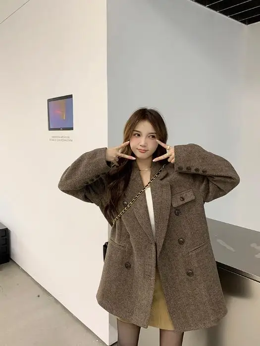 

Women's Thiened Woolen Suit Coat Hepburn Sle Autumn Winter New Arrival Korean Version Straight Cut Long Sve Double Bre...