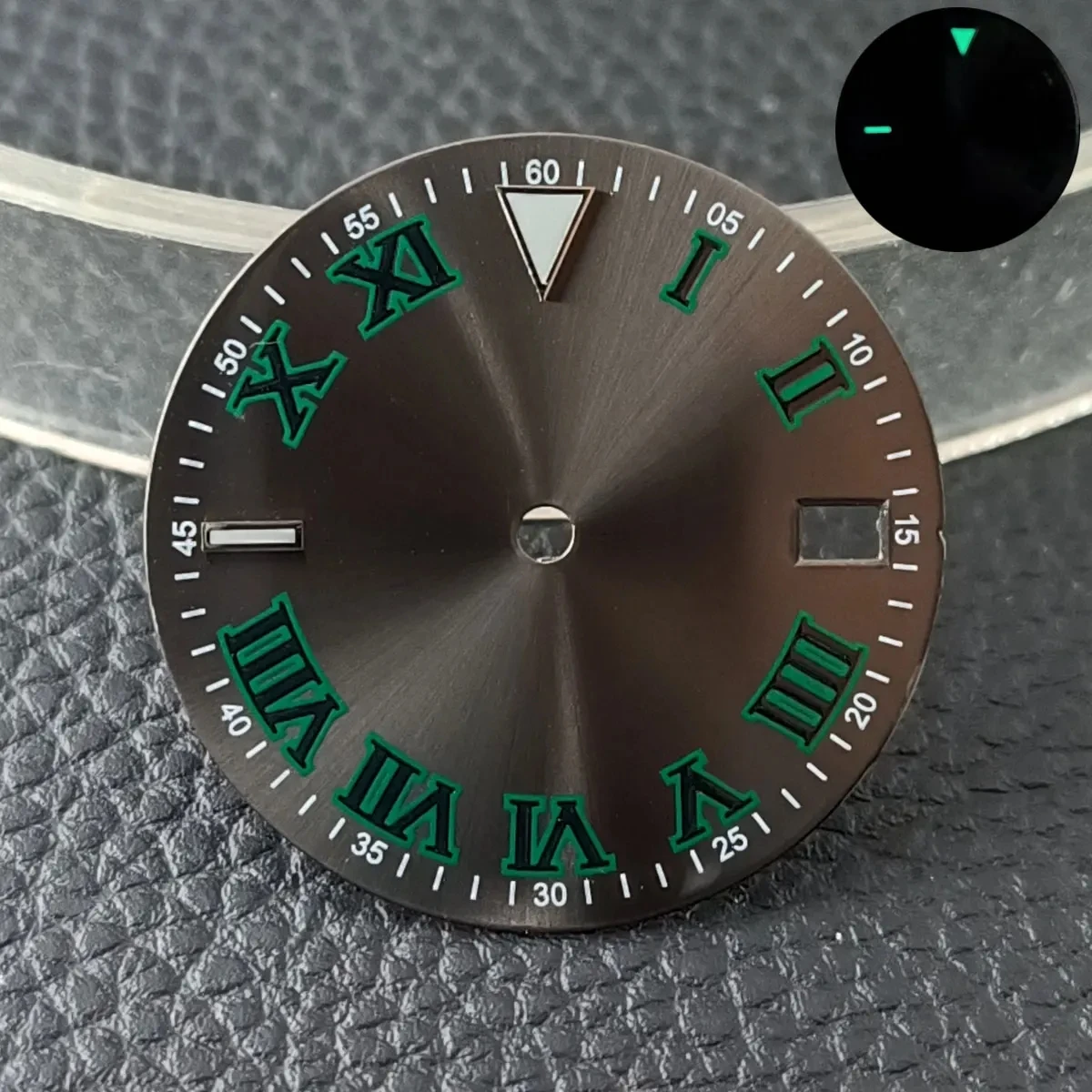 28.5MM Diameter Watch Dial green Luminous Dial for NH35/NH36 Watch Movement Accessories Watch Parts For Wristwatches