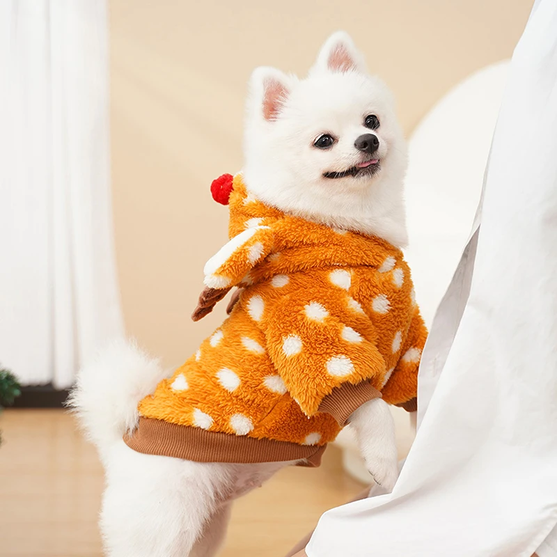 ペット用の暖かいエルク服、かわいい漫画の犬と猫のコート、子犬用のパーカー、猫の服、ペットの衣装、ペット用品、冬のファッション、ギフト